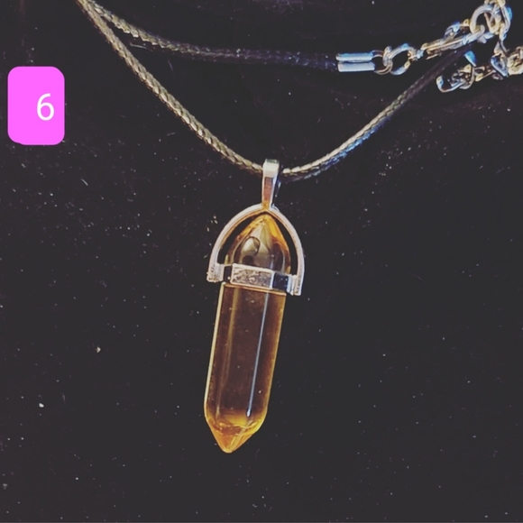 Yellow Jade Necklace - Picture 1 of 2